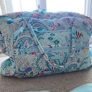 Vera Bradley weekender bag. Blue Paisley print.